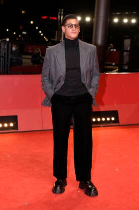 Emilio Sakraya (Deutschland) bei der Verleihung der European Shooting Stars Awards 2022 auf der Berlinale 2022 72. Internationale Filmfestspiele Berlin im Berlinale Palast. Berlin, 14.02.2022