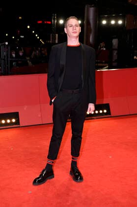 Timon Sturbej (Slowenien) bei der Verleihung der European Shooting Stars Awards 2022 auf der Berlinale 2022 72. Internationale Filmfestspiele Berlin im Berlinale Palast. Berlin, 14.02.2022