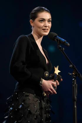 Anamaria Vartolomei (Frankreich) bei der Verleihung der European Shooting Stars Awards 2022 auf der Berlinale 2022 72. Internationale Filmfestspiele Berlin im Berlinale Palast. Berlin, 14.02.2022