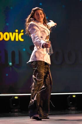 Gracija Filipovic (Kroatien) bei der Verleihung der European Shooting Stars Awards 2022 auf der Berlinale 2022 72. Internationale Filmfestspiele Berlin im Berlinale Palast. Berlin, 14.02.2022