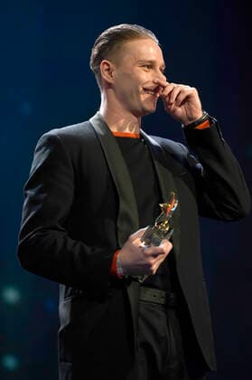 Timon Sturbej (Slowenien) bei der Verleihung der European Shooting Stars Awards 2022 auf der Berlinale 2022 72. Internationale Filmfestspiele Berlin im Berlinale Palast. Berlin, 14.02.2022