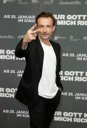 Lucas Gregorowicz Special Screening von NUR GOTT KANN MICH RICHTEN am 25. Januar 2018 im Kino CineStar Cubix in Berlin *** Lucas Gregorowicz Special Screening from only God can me Judging on 25 January 2018 at Cinema Cinestar CUBIX in Berlin Copyright: xVISTAPRESSx xLanaxYassi