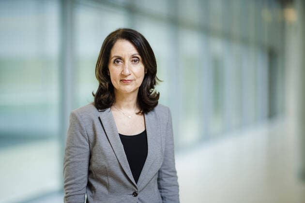 Aydan Oezoguz (SPD), Vizepraesidentin des Deutschen Bundestages, posiert fuer ein Foto. Berlin, 16.02.2022 Berlin Deutschland