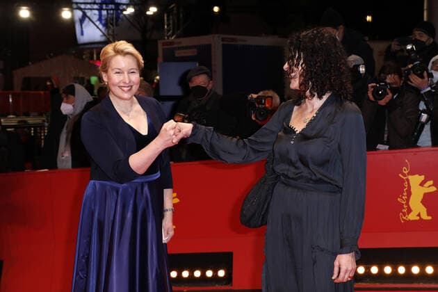 Franziska Giffey und Bettina Jarasch bei der Ankunft zur Abschluss Feier am Berlinale Palast vom International Film Festival Berlinale am 16.02.2022 in Berlin Berlinale 2022- Abschluss Feier Closing Ceremony