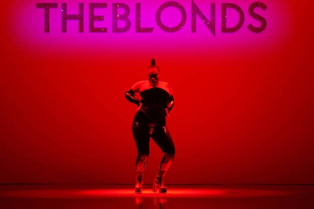 Bilder des Jahres 2022, Entertainment 02 Februar Entertainment Themen der Woche KW07 Entertainment Bilder des Tages February 16, 2022, New York, NY, USA: PARRIS GOEBEL performs at the Blonds Fall 2022 Fashion Show,.Spring Studios,.New York City.February 16, 2022. New York USA - ZUMAms4_ 20220216_zaf_ms4_030 Copyright: xSoniaxMoskowitzxGordonx