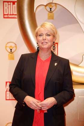 Marion Horn (Chefredakteurin der Bild am Sonntag) Verleihung von DAS GOLDENE LENKRAD am 11. November 2014 im Berliner Axel-Springer-Haus in Berlin *** Marion Horn Editor-in-chief the Picture on Sunday award Ceremony from the Golden Steering wheel on 11 November 2014 at Berlin Axel Springer House in Berlin Copyright: x