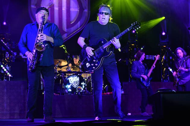 COCONUT CREEK, FL - FEBRUARY 17: George Thorogood and The Destroyers performs at The Seminole Coconut Creek Casino on February 17, 2022 in Coconut Creek , Florida. Copyright: xmpi04x