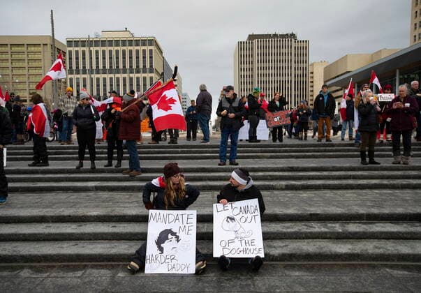 February 19, 2022, EDMONTON, AB, CANADA: Demonstrators gather to protest against COVID-19 measures and in support of a demonstration in Ottawa which has grown to a broader anti-government demonstration, in Edmonton, Saturday, Feb. 19, 2022. EDMONTON CANADA  - ZUMAc35_ 20220219_zaf_c35_127 Copyright: xJasonxFransonx