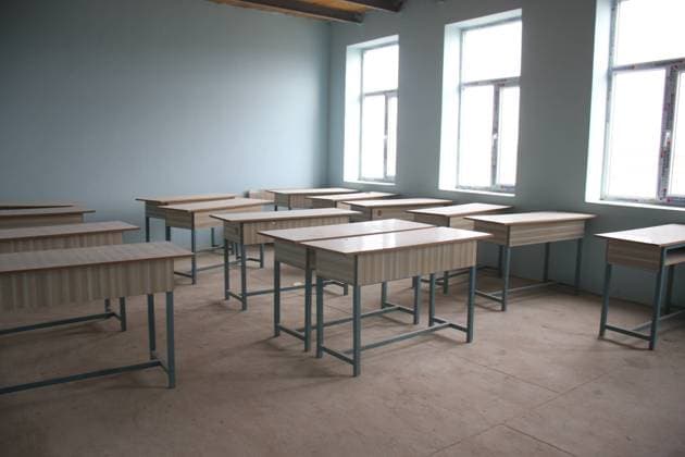 (220227) -- SHIBERGHAN, Feb. 27, 2022 -- Photo taken on Feb. 20, 2022 shows a classroom of a school for girls in Aqcha district of Jawzjan province, Afghanistan. An Afghan woman has helped in constructing a school for girls in the country s northern Jawzjan province, which has been welcomed by Afghans as an initiative towards developing education in the country. TO GO WITH Afghan woman builds girls school in far-flanged district (Photo by Xinhua) AFGHANIST-SHIBERGHAN-GIRL SCHOOL QamaruddinxPoya 