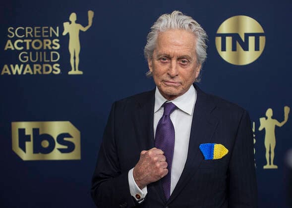 Bilder des Jahres 2022, Entertainment 02 Februar Entertainment Themen der Woche KW08 Entertainment Bilder des Tages February 27, 2022, SANTA MONICA, CALIFORNIA, USA: Michael Douglas at red carpet of the 28th Annual Screen Actors Guild Awards held on Sunday February 27, 2022 at The Barker Hangar in Santa Monica, California. PI SANTA MONICA USA - ZUMAp124 20220227_zaa_p124_007 Copyright: xJAVIERxROJASx