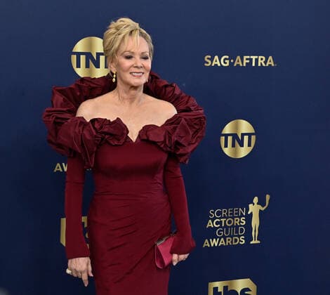 Jean Smart attends the 28th annual SAG Awards held at The Barker Hangar in Santa Monica, California on Sunday, February 27, 2022. The Screen Actors Guild Awards was broadcast live on TNT and TBS.  LAP20220227488 JIMxRUYMEN