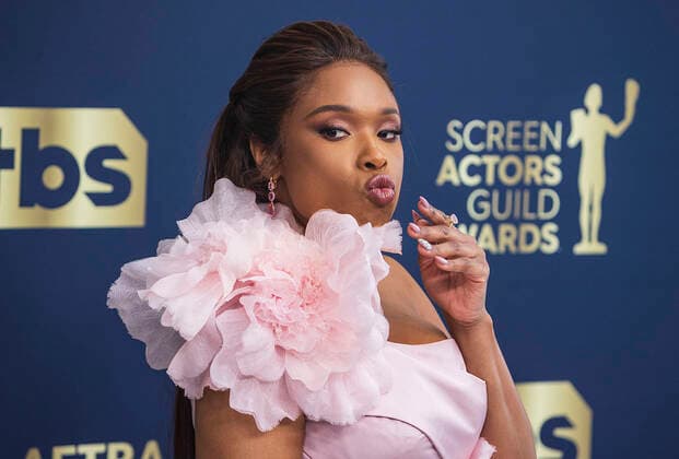 February 27, 2022, Santa Monica, California, USA: Jennifer Hudson at red carpet of the 28th Annual Screen Actors Guild Awards held on Sunday February 27, 2022 at The Barker Hangar in Santa Monica, California. PI Santa Monica USA - ZUMAp124 20220227_zaa_p124_062 Copyright: xJAVIERxROJASx
