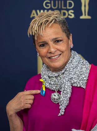February 27, 2022, Santa Monica, California, USA: Shari Belafonte at red carpet of the 28th Annual Screen Actors Guild Awards held on Sunday February 27, 2022 at The Barker Hangar in Santa Monica, California. PI Santa Monica USA - ZUMAp124 20220227_zaa_p124_120 Copyright: xJAVIERxROJASx