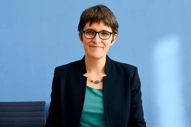 Anna Lührmann bei der Pressekonferenz Folgen des Klimawandels, Verwundbarkeiten und Anpassung - Nationale Vorstellung des 6. IPCC-Sachstandsberichts im Haus der Bundespressekonferenz. Berlin, 28.02.2022 *** Anna Lührmann at the press conference Consequences of Climate Change, Vulnerabilities and Adaptation National Presentation of the 6 IPCC Assessment Report at the Haus der Bundespressekonferenz Berlin, 28 02 2022 Foto:xF.xKernx xFuturexImage