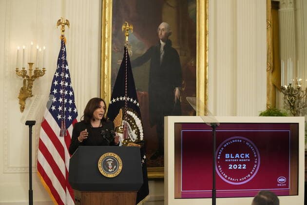 February 28, 2022, Washington, District of Columbia, USA: United States Vice President Kamala Harris makes opening remarks at a celebration in observance of Black History Month in the East Room of the White House in Washington, DC on Monday, February 28, 2022. Black federal, state and local government officials as well as Civil Rights leaders are in attendance Washington USA - ZUMAs152 20220228_zaa_s152_032 Copyright: xChrisxKleponisx-xPoolxviaxCNPx