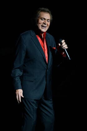 FORT LAUDERDALE FL - MARCH 02: Engelbert Humperdinck performs at The Broward Center for the Performing Arts on March 2, 2022 in Fort Lauderdale, Florida. Copyright: xmpi04 MediaPunchx
