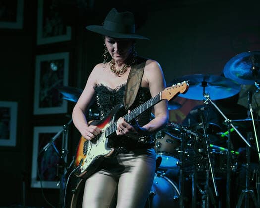BOCA RATON - MARCH 03: Ana PopoviÄ? performs at The Funky Biscuit on March 3, 2022 in Boca Raton, Florida. Copyright: xmpi04x