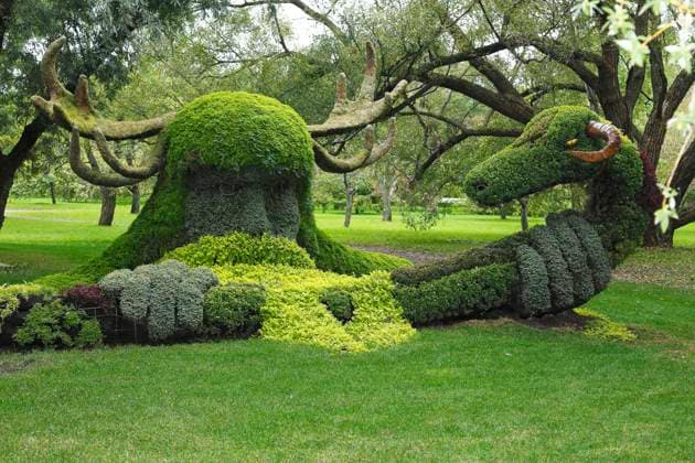 Pflanzenskulptur, Botanischer Garten, Montreal, Provinz Quebec, Kanada, Nordamerika *** Plant sculpture, Botanical Garden, Montreal, Quebec Province, Canada, North America Copyright: imageBROKER GuentherxSchwermer iblgsc08169173.jpg