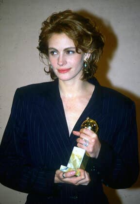 Julia Roberts at the Golden Globe Awards in 1991 Copyright: xRonxWolfsonx xRockxNegativesx xMediaPunchx