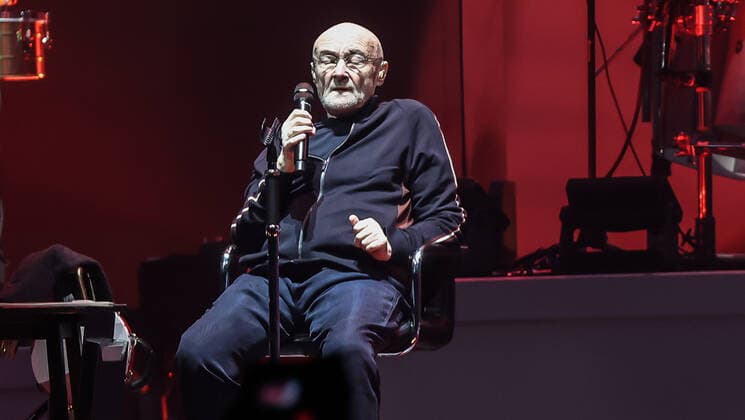 Konzert von Genesis, @ Mercedes Arena, Berlin Genesis, Gesang Phil Collins Keyboard Tony Banks Bass, Gitarre Mike Rutherford Schlagzeug (live) Nicholas Nic Collins