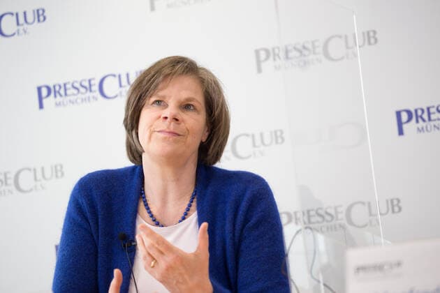 Presse-Gespräch am 8. März 2022 im Münchner PresseClub zum Thema Corona Covid19 Prof. Dr. Ulrike Protzer Dr. Christina Berndt Gespräch am 8. März 2022 im Münchner PresseClub zum Thema Corona Covid19 mit Virologin Prof. Dr. Ulrike Protzer und Dr. Christina Berndt, Wissenschaftsjournalistin des Jahres. - Prof. Dr. Ulrike Protzer Dr. Christina Berndt Munich Bavaria Germany Copyright: xMichaelxLucanxxxaal.photox