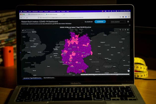Coronavirus in Deutschland - Covid-19-Dashboard des Robert Koch-Institut 09.03.2022: Robert Koch-Institut: 7-Tage-Inzidenz 1319,0. 7-Tage-Fallzahl 1.096.839 COVID-19-Fälle 16.242.070 Zugang um 215.854 gegenüber dem Vortag. COVID-19-Todesfälle 124.764 Zugang um 314 gegenüber dem Vortag.