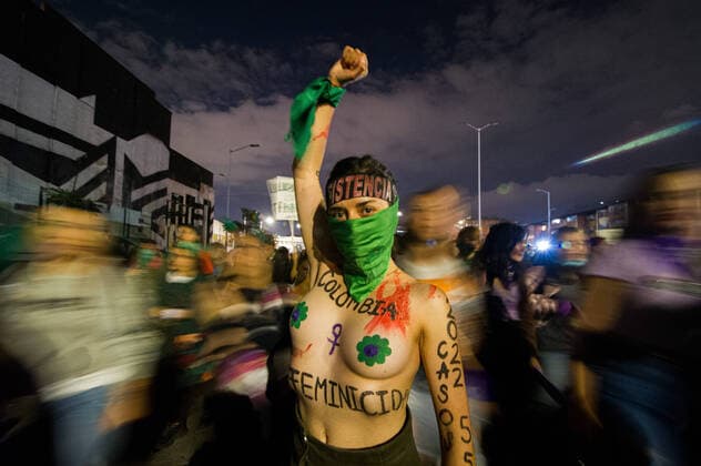 Bilder des Jahres 2022, News 03 März News Themen der Woche KW10 News Bilder des Tages March 8, 2022, Bogota, Cundinamarca, Colombia: Women participate in the international womes day demonstrations in Bogota, Colombia on March 8, 2022. Bogota Colombia - ZUMAvp1_ 20220308_zia_vp1_067 Copyright: xChepaxBeltranx