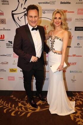 WOMAN OF THE YEAR AWARD 2022 Wien, Hotel Hyatt, 08. 03. 2022 Silvia SCHNEIDER, Guido Maria KRETSCHMER
