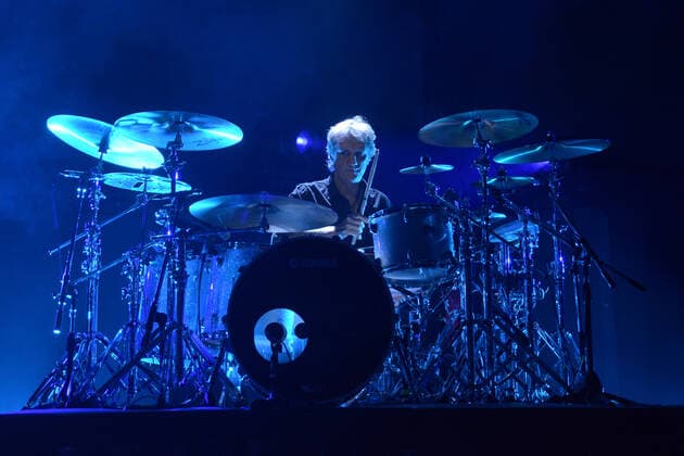 Soda Stereo Konzert in Mexiko-Stadt Soda Stereo ˜Gracias Totales Tour™ Concert MEXICO CITY, MEXICO - MARCH 9, 2022: Drummer Charly Alberti of Soda Stereo band performs on stage during ˜Gracias Totales Tour™ in memory of Vocalist Gustavo Cerati at Palacio de los Deportes. On March 9, 2022 in Mexico City, Mexico. (Photo by Jaime Nogales Eyepix Group) Copyright: xJaimexNogalesx xEyepixxGroupx EYEPIX_JN_09032022_58046