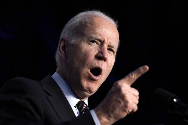 Bilder des Jahres 2022, News 03 März News Themen der Woche KW10 News Bilder des Tages U.S. President Joe Biden delivers remarks to Democratic National Committee members at their Winter Meeting in Washington on Thursday, March 10, 2022.  WAX20220310110 YurixGripas