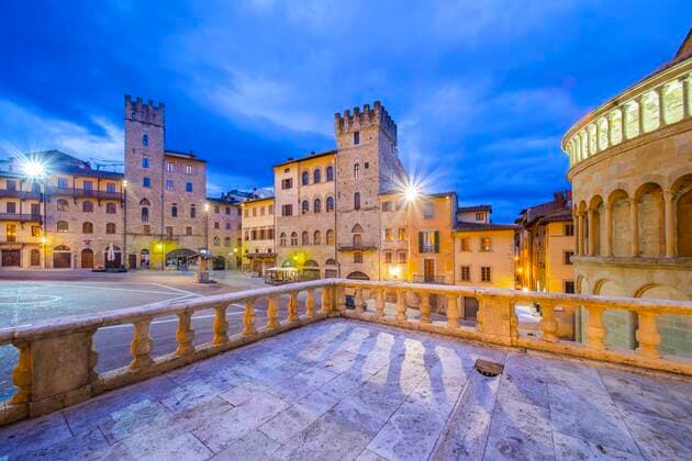 Piazza Grande, Arezzo, Umbria, Italy, Europe Copyright: ProCip 1292-2073