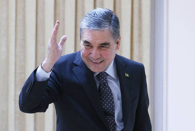 News Themen der Woche KW10 News Bilder des Tages ASHGABAT, TURKMENISTAN â€“ MARCH 12, 2022: Turkmenistan s Incumbent President Gurbanguly Berdimuhamedow votes during the 2022 Turkmenistan snap presidential election at a polling station in secondary school No 68 named after Annaniyaz Artyk. Vladimir Smirnov TASS  TS1276A1