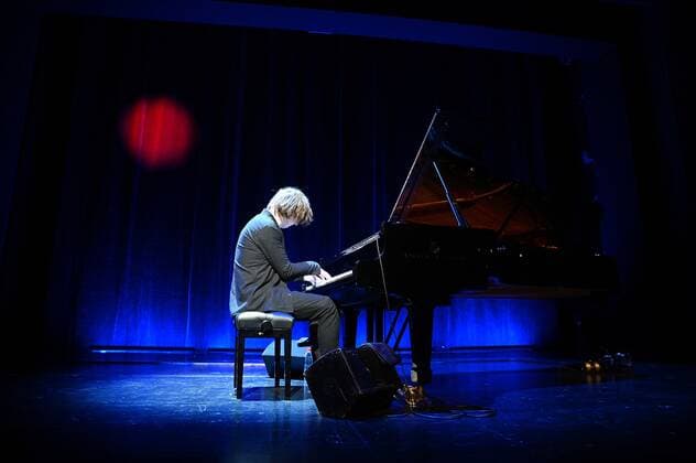 11.03.2022 Schauspielhaus Kassel Konzert Jazz-Pianist Michael Wollny, emspor, DFL regulations prohibit any use of photographs as image sequences and or quasi-video