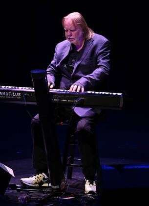 FORT LAUDERDALE FL - MARCH 11: Rick Wakeman performs during The Even Grumpier Old Rock Star Tour at The Broward Center for the Performing Arts on March 11, 2022 in Fort Lauderdale, Florida. Copyright: xmpi04x