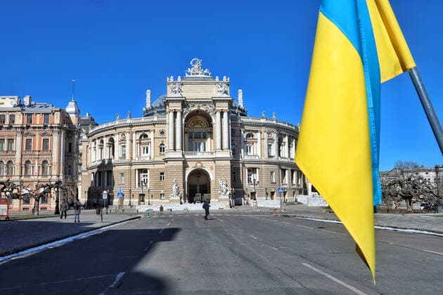 ODESA, UKRAINE - MARCH 12, 2022 - Ukrainian state flag is pictured against the background of the Odesa National Academic Opera and Ballet Theater, Odesa, southern Ukraine Free Sky concert held in Odesa  Copyright: xNinaxLyashonokx