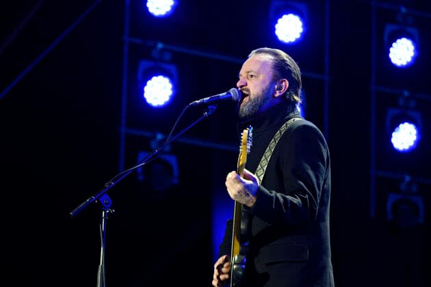 Dizzy Mizz Lizzy under Sammen for Ukraine - koncert paa Raadhuspladsen loerdag den 12. marts 2022. TV 2 og DR er gaaet sammen om stoettekoncert for ofrene i Ukraine hvor der samles ind til ofrene for krigen.. , Copenhagen Denmark Copyright: PhilipxDavali PhilipxDavalix COP10246 spdk20220313-000017-L