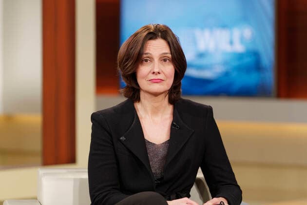 Katja Petrowskaja bei Anne Will 2022-03-13, Deutschland, Berlin - Katja Petrowskaja, deutsch-ukrainische Schriftstellerin, Literaturwissenschaftlerin und Journalistin, zu Gast bei Anne Will im Ersten Deutschen Fernsehen. Thema der ARD-Politiktalkrunde: Angriff auf die Ukraine - wie kann Putins Krieg beendet werden?