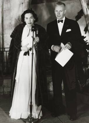 Maureen O Sullivan and John Farrow at the premiere of David Copperfield 1935. File Reference 34145-602THA  Copyright: xCinemaxLegacyxCollection ThexHollywoodxArchivex 34145-602THA