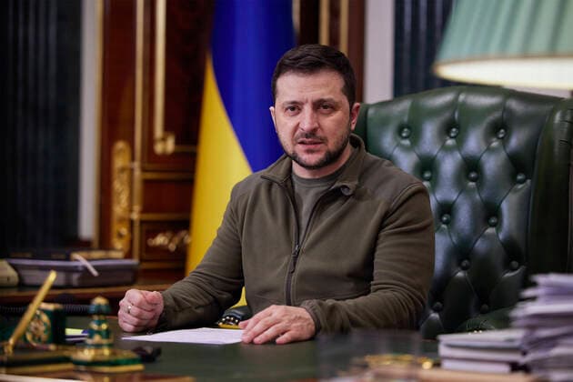 News Themen der Woche KW11 March 16, 2022, Kyiv, Ukraine: Ukrainian President Volodymyr Zelenskyy delivers an address marking the 20th day of the Russian invasion, March 16, 2022 in Kyiv, Ukraine. Kyiv Ukraine - ZUMAp138 20220316_zaa_p138_002 Copyright: xUkrainexPresidency UkrainexPresix
