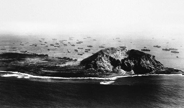 The invasion of Iwo Jima began on February 19, 1945, and continued to March 27, 1945. The battle was a major initiative of the Pacific Campaign of World War II. The Marine invasion was charged with the mission of capturing the airfields on the island, which up until that time had harried U.S. bombing missions to Tokyo. Once the bases were secured, they could then be of use in the impending invasion of the Japanese mainland.<br ><br > The battle was marked by some of the fiercest fighting of the War. The Imperial Japanese Army positions on the island were heavily fortified, with vast bunkers, hidden artillery, and 18 kilometres of tunnels.The battle was the first U.S. attack on the Japanese Home Islands and the Imperial soldiers defended th Supplier:xCPAxMediaxCo.xLtd. 1060_05_CPA0032071