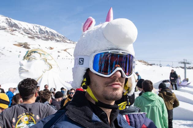 Illustration shows people enjoying the Crystal Garden stage at 2000 meters at the second edition of the Tomorrowland Winter 2022 music festival, Saturday 19 March 2022, in Alpe D Huez, France.  OLIVIERxVIN 23214870
