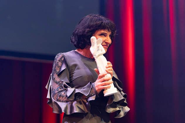 AArets aeres-Bodil gaar til Susanne Bier. Bodilpriserne 2022 uddeles i Folketeatret i Koebenhavn, loerdag den 19. marts 2022.. , Copenhagen Denmark