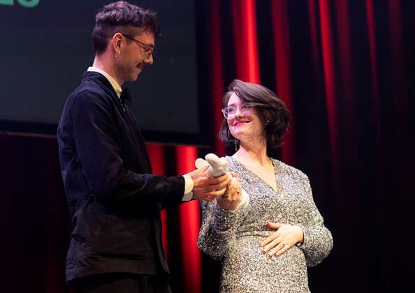 AArets Saer-Bodil gaar til Kenneth Ladekjaer og Jess Nicholls for Flugten. Bodilpriserne 2022 uddeles i Folketeatret i Koebenhavn, loerdag den 19. marts 2022.. , Copenhagen Denmark