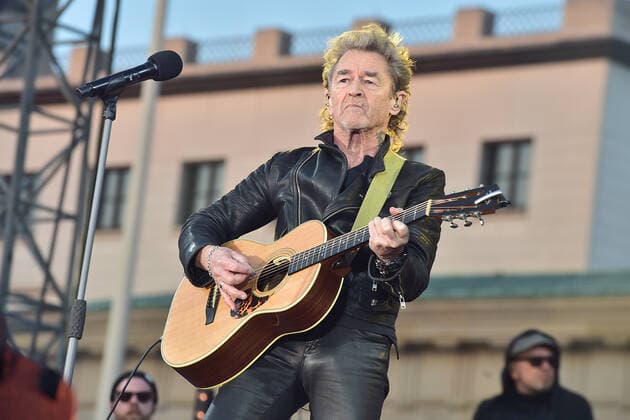 Entertainment Bilder des Tages Sound of Peace Peter Maffay beim ãSOUND OF PEACE. Das große Friedensevent vor dem Brandenburger Tor am 20.03.2022