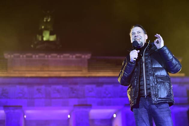 Sound of Peace Sebastian Fitzek, Bewstseller Autor beim ãSOUND OF PEACE. Das große Friedensevent vor dem Brandenburger Tor am 20.03.2022