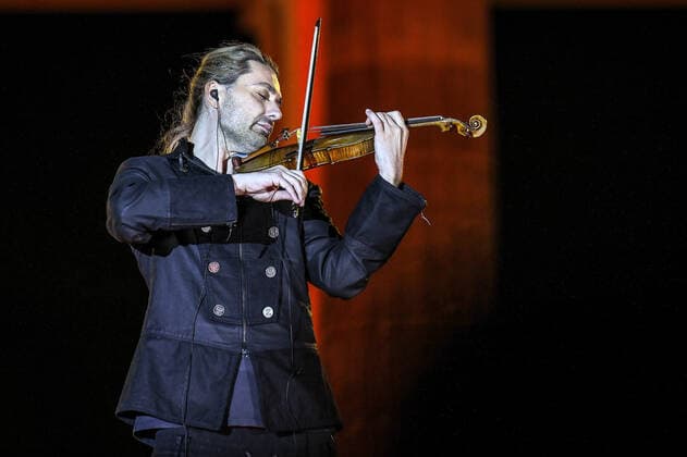 20.03.2022, xlakx, Entertainment Demo, Sound of Peace - Friedenskundgebung für die Ukraine emspor, v.l.David Garrett live auf der Buehne Berlin