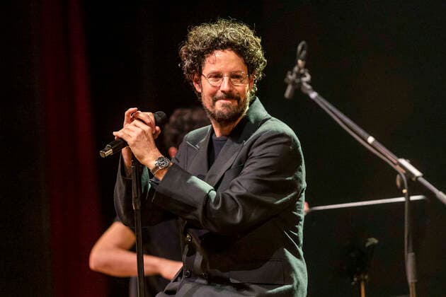 Entertainment Bilder des Tages Max Herre & Mikis Takeover! Ensemble live im Theater Erfurt. Erfurt, 20.03.2022