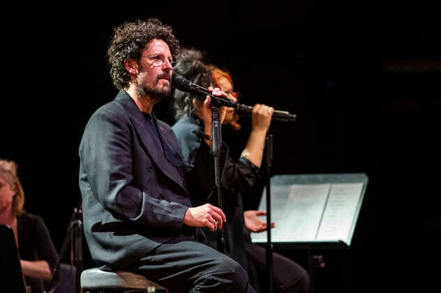 Max Herre & Mikis Takeover! Ensemble live im Theater Erfurt. Erfurt, 20.03.2022