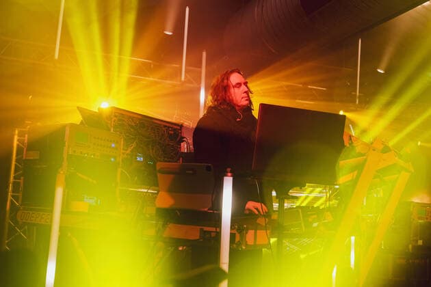 Entertainment Bilder des Tages March 21, 2022, Southampton, Hampshire, United Kingdom: Thorsten Quaeschning , synthesizer player, vocalist, drummer, and current frontman and bandleader with German electronic band Tangerine Dream founded in 1967, performing live at the Engine Rooms, Southampton. Southampton United Kingdom - ZUMAs197 20220321_zaa_s197_189 Copyright: xDawnxFletcher-Parkx
