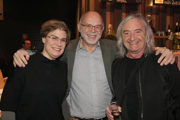 22.03.2022, Globe Wien, Österreichischer Kabarettpreis 2022, Verleihungs-Gala im Bild: GmR Ursula Berner, Mario Rossori, Peter Pernica, Österreichischer Kabarettpreis 2022